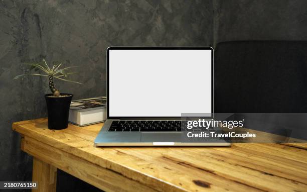 Computer Cafe Empty 334 Coffee Shop Wall Poster Stock Photos, High-Res Pictures, and Images ...