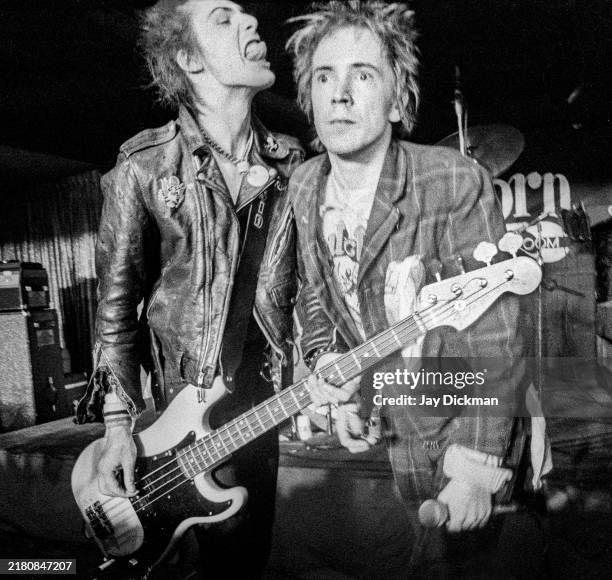 Punk Rocker Vicious 688 Sid Vicious Photos & High Res Pictures - Getty Images