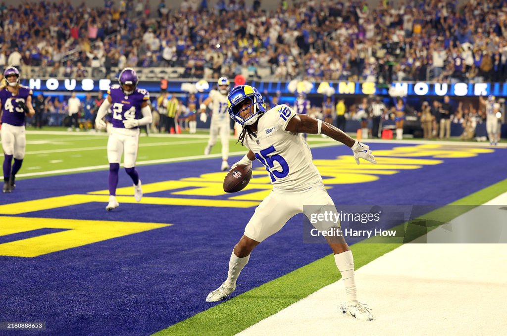 Touchdown Rams Campo Demarcus Robinson of the Los Angeles Rams celebrates a touchdown pass ...