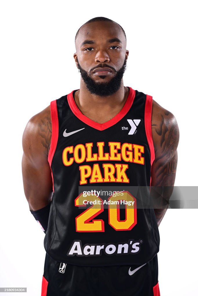 Dwayne Murray Dwight Murray Jr. #20 of the College Park Skyhawks poses for a... News ...