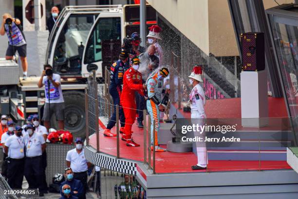 Max Verstappen, Red Bull Racing, 1st position, Adrian Newey, Chief Technical Officer, Red Bull Racing, Lando Norris, McLaren, 3rd position, and...