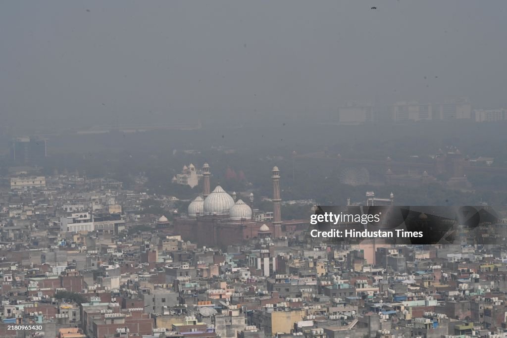 Thick Smog Engulfs Parts Of Delhi NCR As AQI Hits Very Poor Category