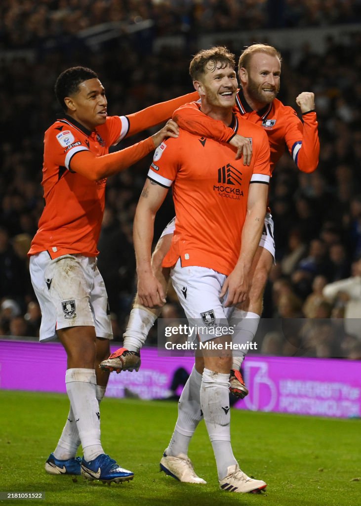 Portsmouth FC v Sheffield Wednesday FC - Sky Bet Championship