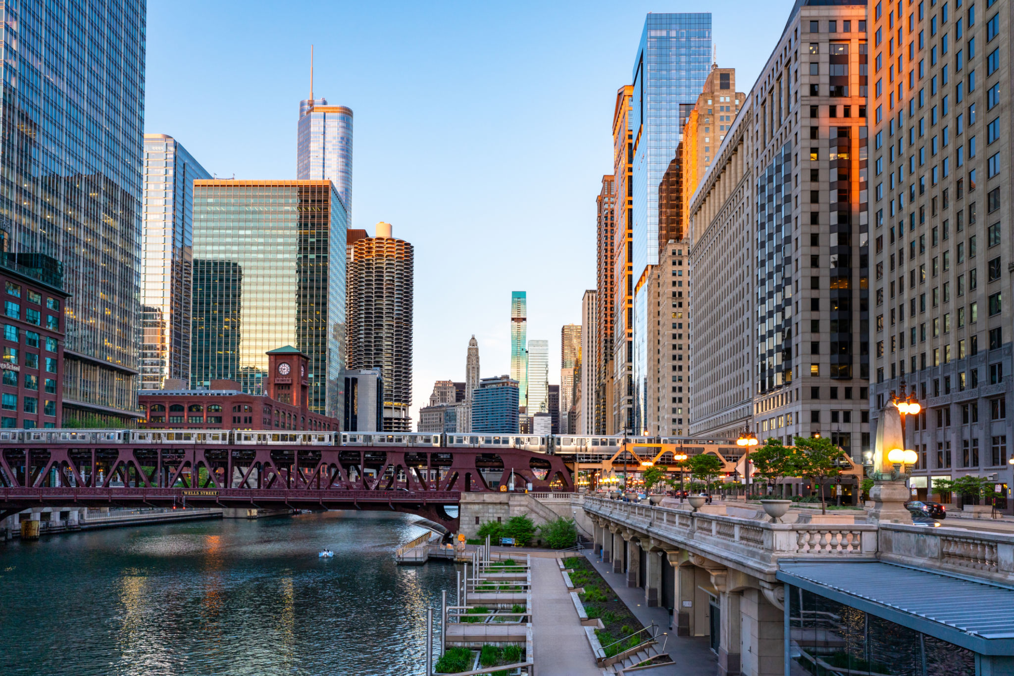 summer chicago business