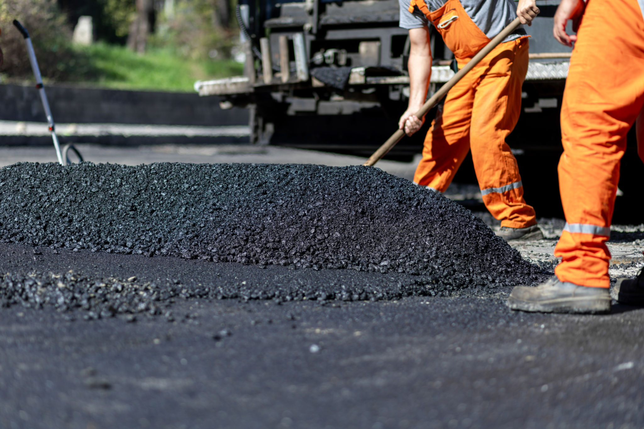 commercial asphalt maintenance