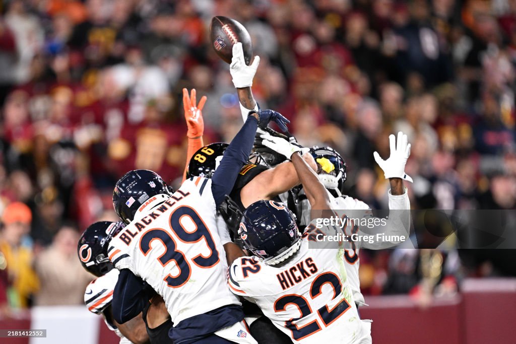 Chicago Bears v Washington Commanders
