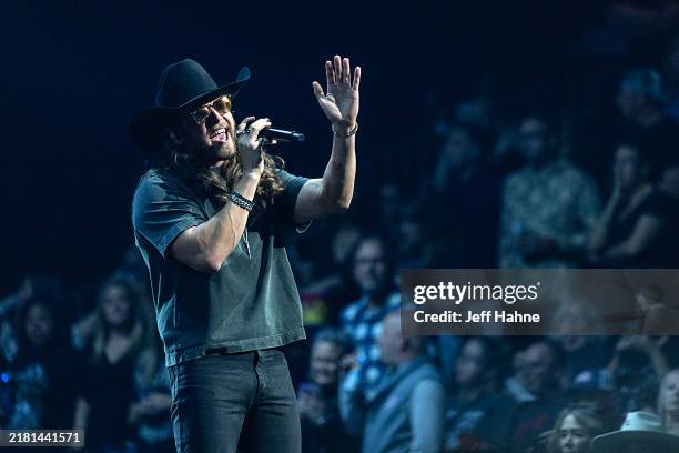 Warren Country Singer 682 Warren Zeiders Photos & High Res Pictures - Getty Images