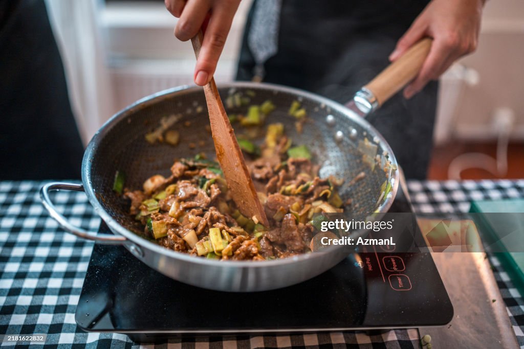 Wok Dreams With Close Encounters With The Passionate Art Of Chinese Beef Stir-Fry