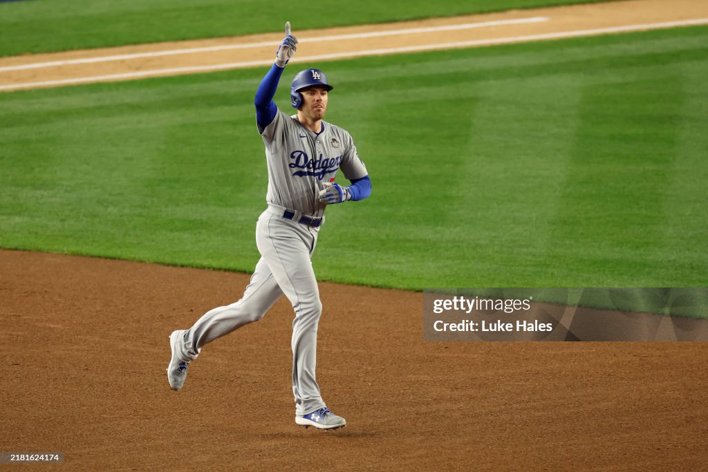 World Series - Los Angeles Dodgers v New York Yankees - Game 3