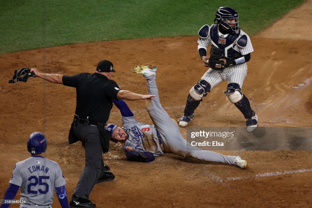 World Series - Los Angeles Dodgers v New York Yankees - Game 3