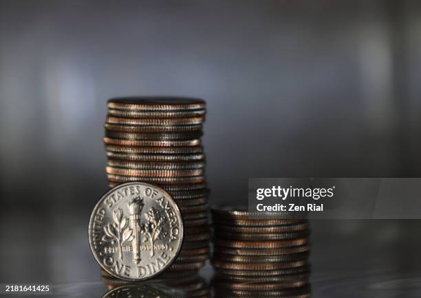 Stack Dimes 15 Stack Of Dimes Stock Photos, High-Res Pictures, and Images - Getty ...