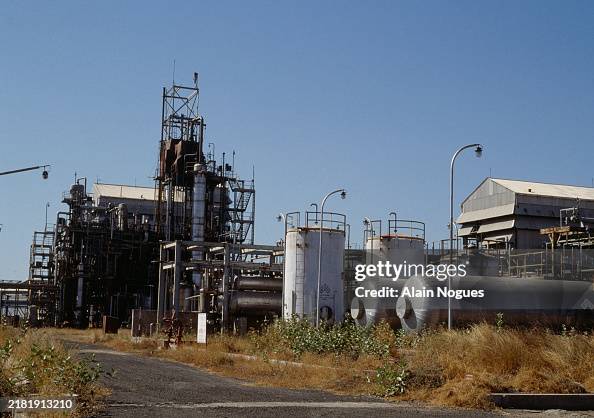Ucil Factory A general view of the Union Carbide plant here is shown. A gas... News ...