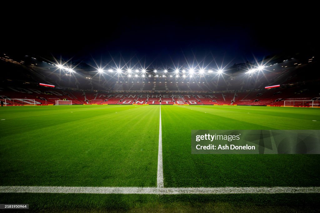 Manchester United v Leicester City - Carabao Cup Fourth Round