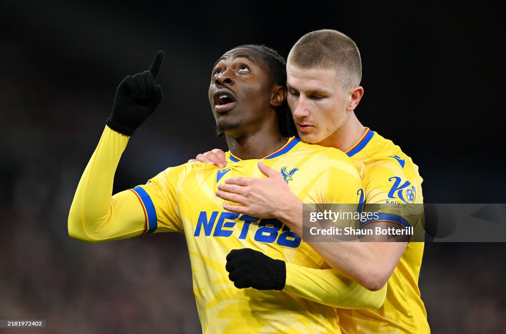 Aston Villa v Crystal Palace - Carabao Cup Fourth Round