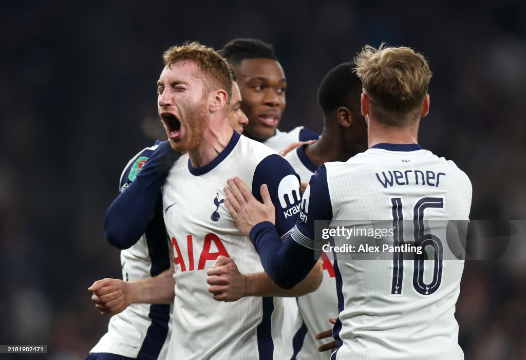 Tottenham Hotspur v Manchester City - Carabao Cup Fourth Round