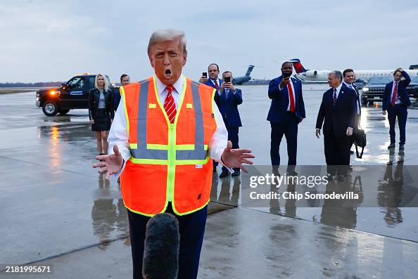 Donald Trump Campaigns In The Swing State Of Wisconsin Donald Trump Campaigns In The Swing State Of Wisconsin
