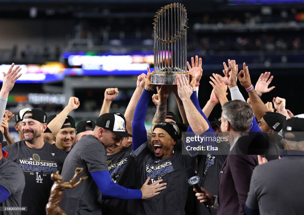 World Series - Los Angeles Dodgers v New York Yankees - Game 5