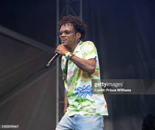 Rich Rapper In Robe 2,619 Rich Rapper Stock Photos, High-Res Pictures, and Images - Getty ...