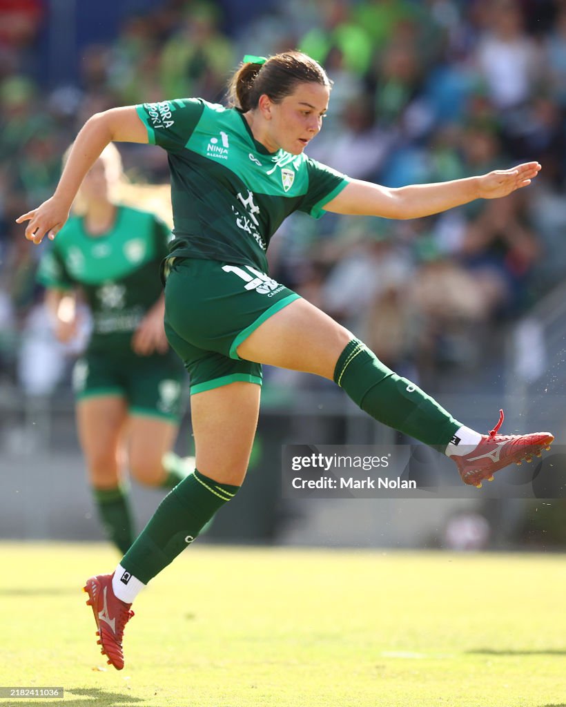 A-League Women Rd 1 - Canberra United FC v Brisbane Roar FC