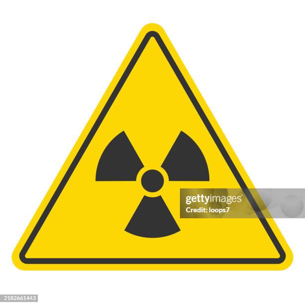 bildbanksillustrationer, clip art samt tecknat material och ikoner med radiation warning sign - farligt område skylt