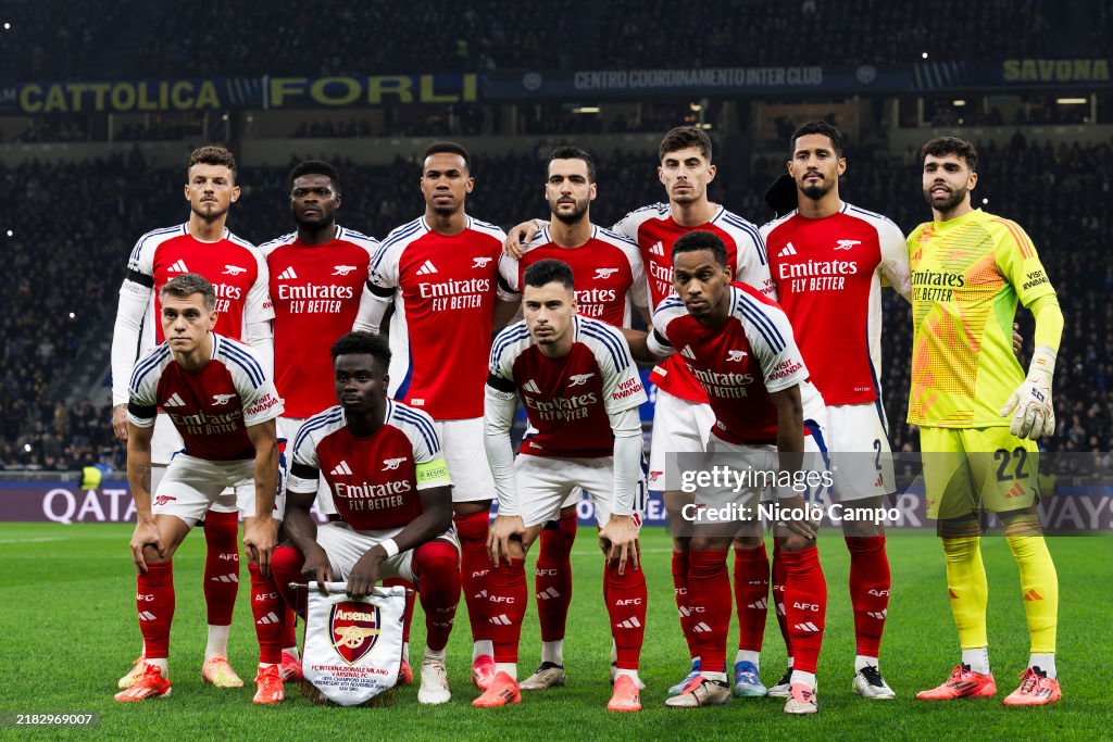 Arsenal Players O2 Players of Arsenal FC pose for a team photo prior to the UEFA... News ...