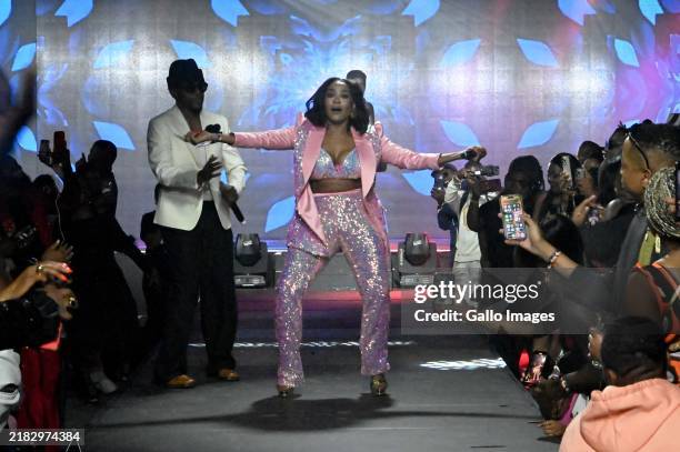220 Thembi Seete Stock Photos High Res Pictures And Images Getty Images 220-thembi-seete-stock-photos-high-res-pictures-and-images-getty-images
