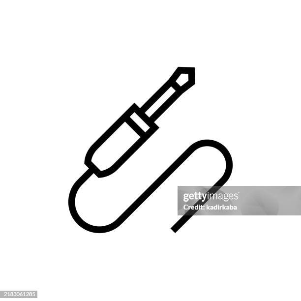 illustrations, cliparts, dessins animés et icônes de icône de la ligne d’équipement de musique de prise audio. - prise électrique