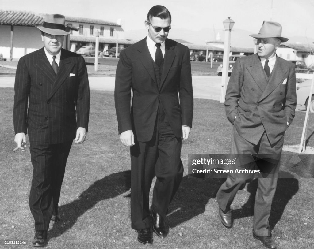 Mannix & Gable Leave Hotel