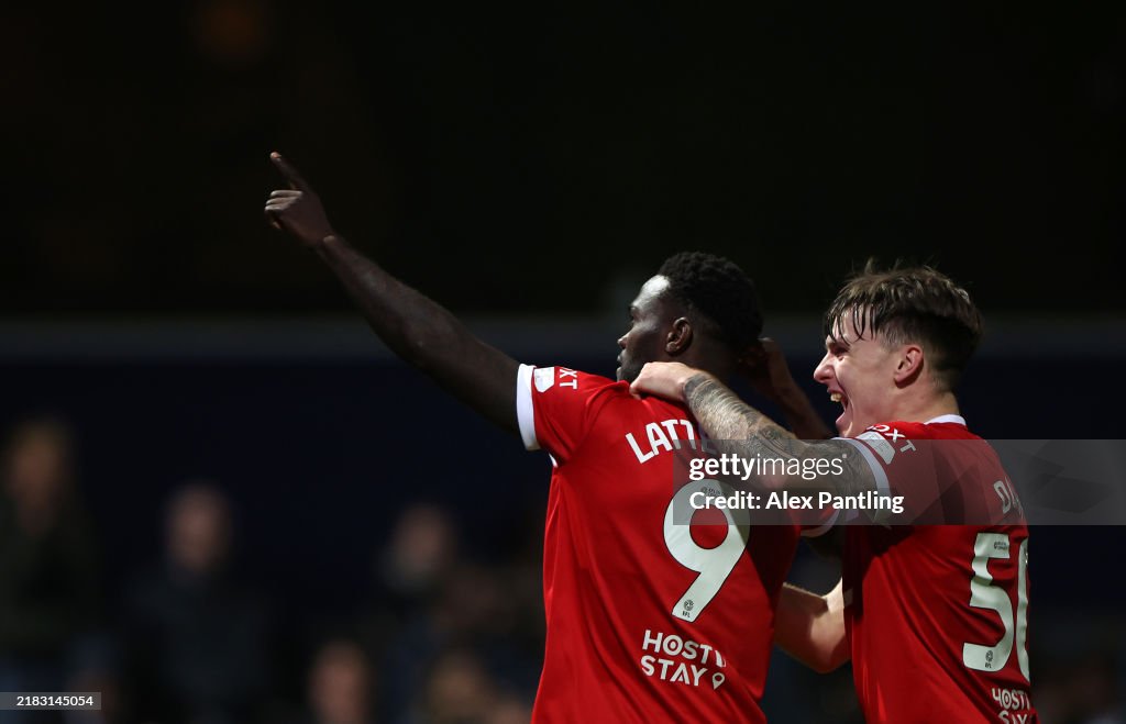 Queens Park Rangers FC v Middlesbrough FC - Sky Bet Championship