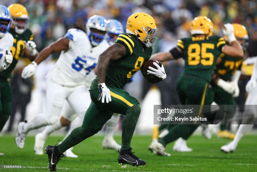 Detroit Lions v Green Bay Packers