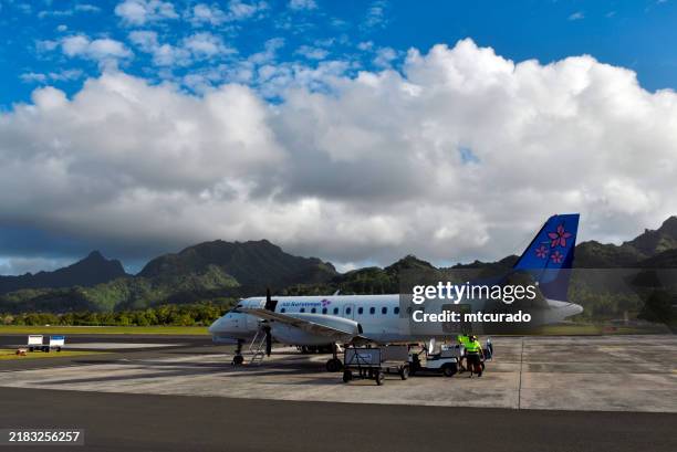 Air Raro 25 Rarotonga International Airport Stock Photos, High-Res Pictures, and ...