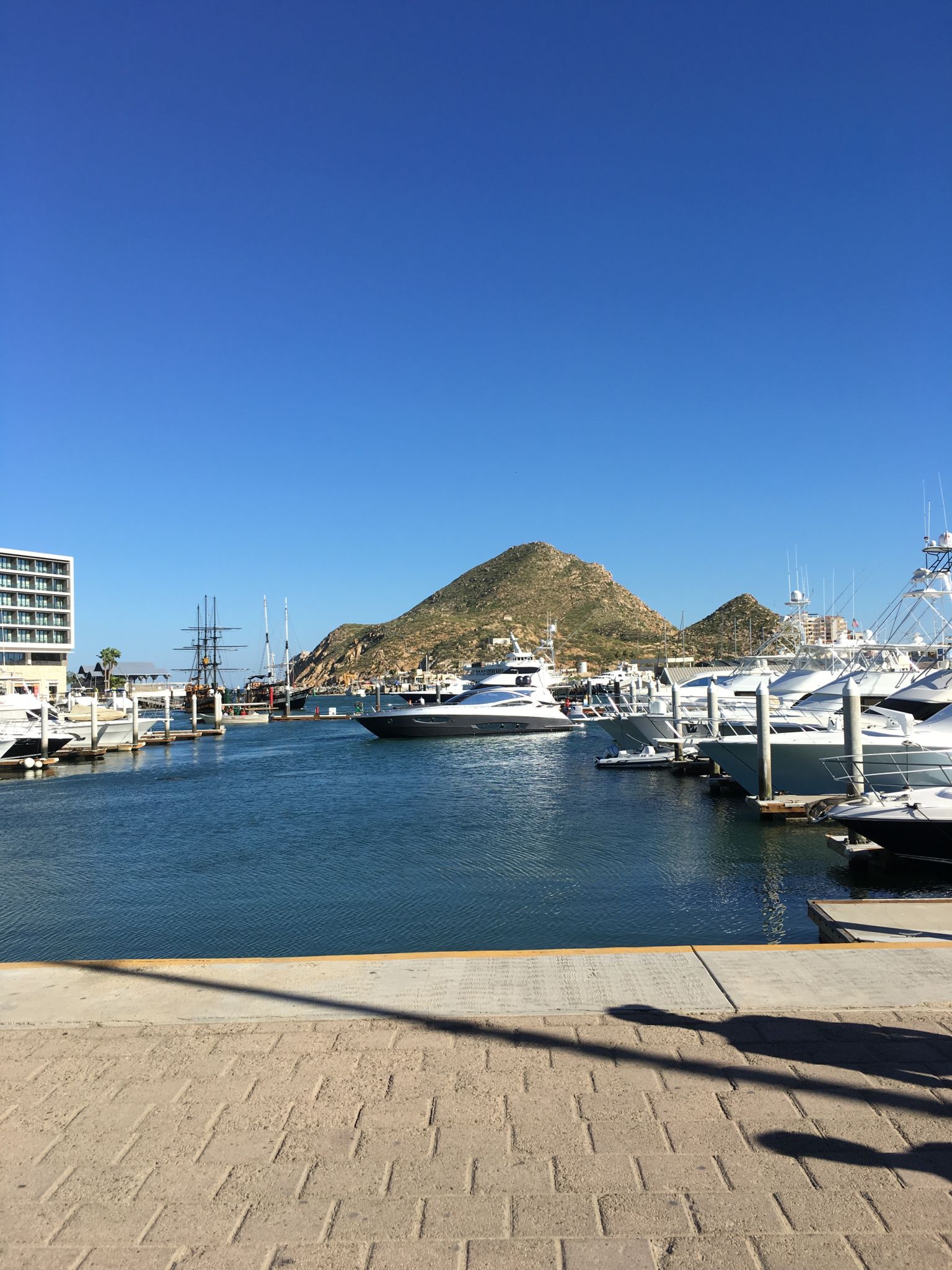 luxury yacht mexico