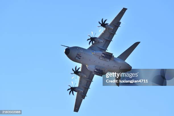 airbus a400m military transport plane - airbus a 400 m stock pictures, royalty-free photos & images