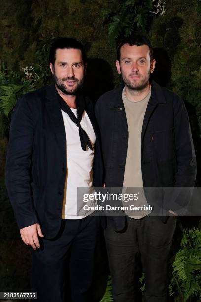 James Gummer 7,636 Mark Ronson Photos Stock Photos, High-Res Pictures, and Images ...