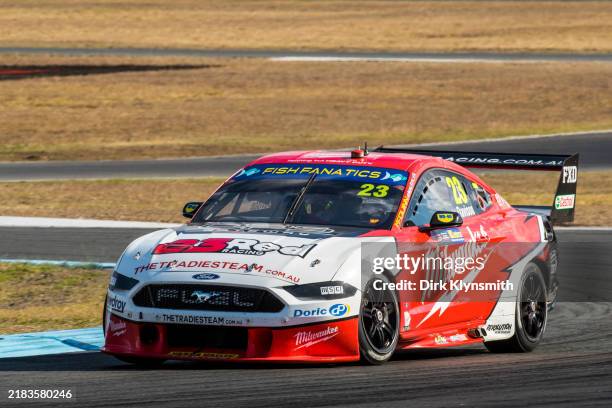23red Racing 1,182 Queensland Raceway Photos & High Res Pictures - Getty Images