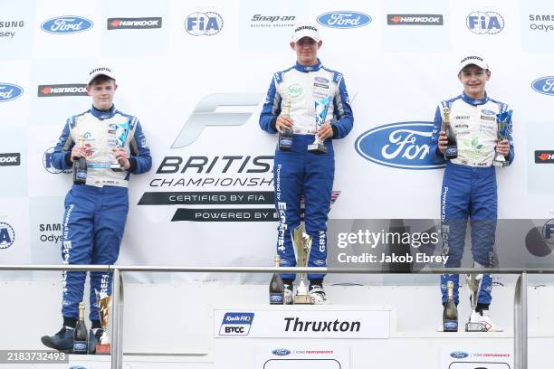Matthew Rees Racing Driver 50 Oliver Rees Photos & High Res Pictures - Getty Images