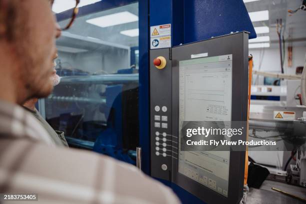 Plastic Injection Machine Panel 79 Plastic Injection Moulding Machine Stock Photos, High-Res Pictures ...
