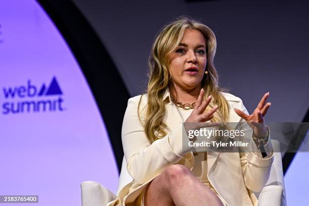 Jeschaefer 54 Jessica Schaefer Stock Photos, High-Res Pictures, and Images - Getty ...