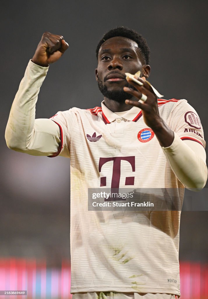 FC St. Pauli 1910 v FC Bayern München - Bundesliga