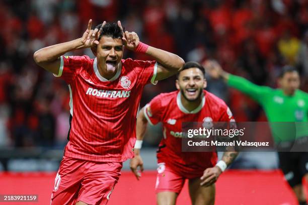 Jesus Gallardo of Toluca celebrates after scoring the team's first goal during the 17th round match between Toluca and America as part of the Torneo...