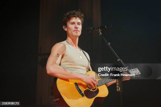 Canadian singer Shawn Mendes performs live on stage during a concert at the Tempodrom on November 13, 2024 in Berlin, Germany.