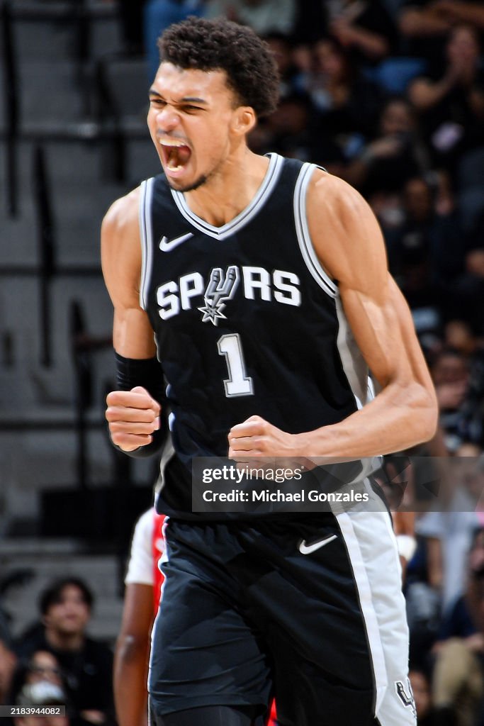 Washington Wizards v San Antonio Spurs
