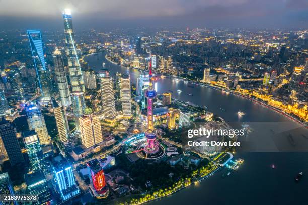 shanghai cityscape - lujiazui stockfoto's en -beelden