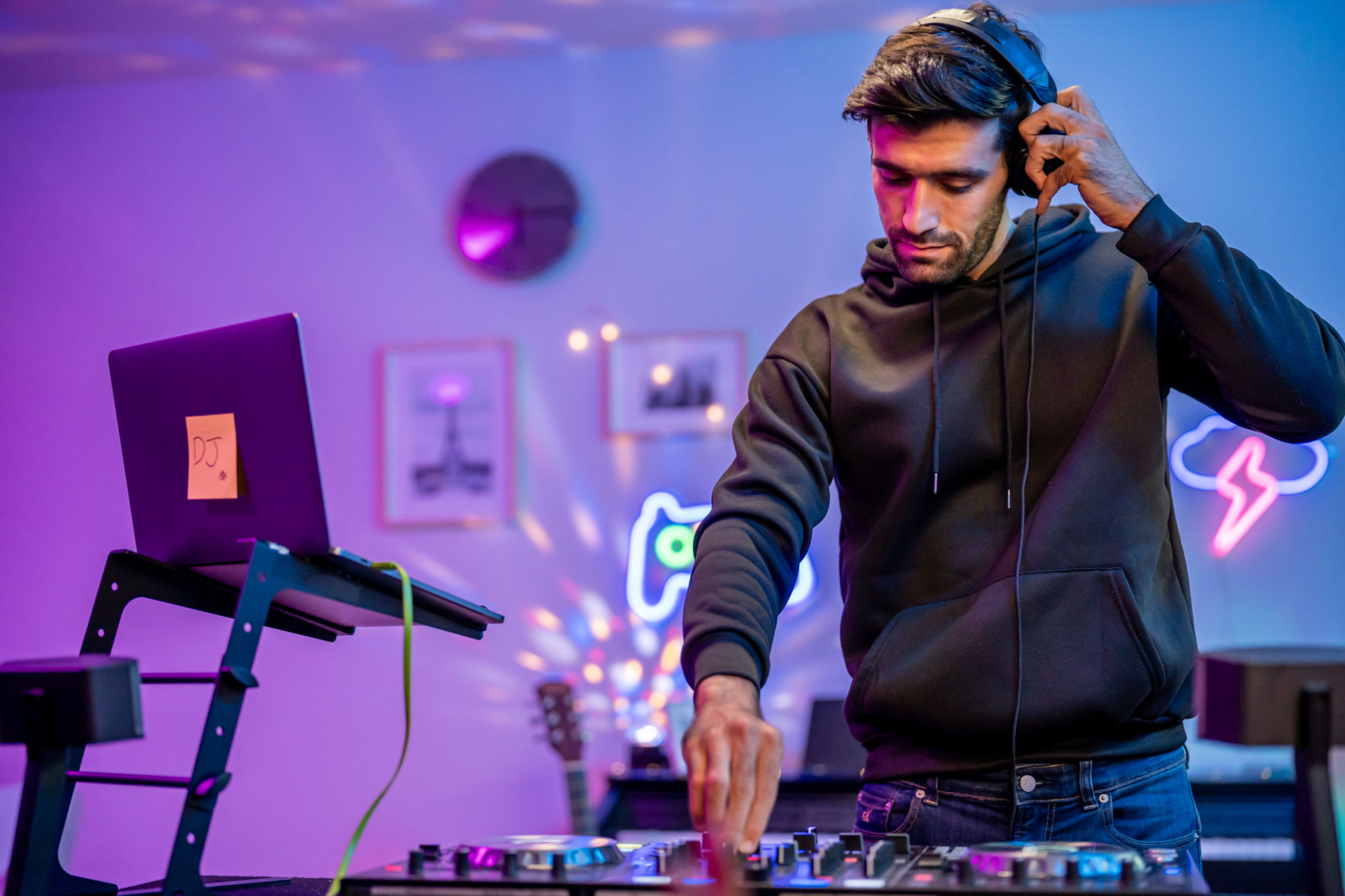 DJ emcee