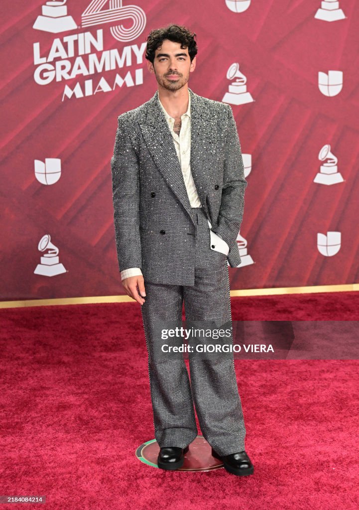 US-ENTERTAINMENT-MUSIC-AWARD-LATIN GRAMMYS-ARRIVALS