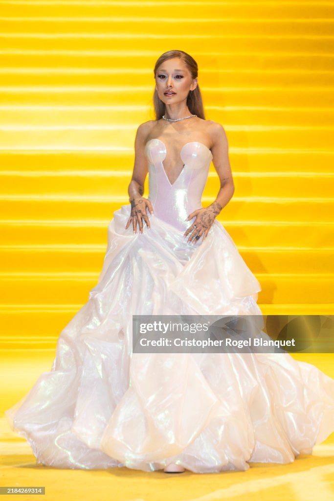 Wicked: Part One - Mexico City Yellow Carpet