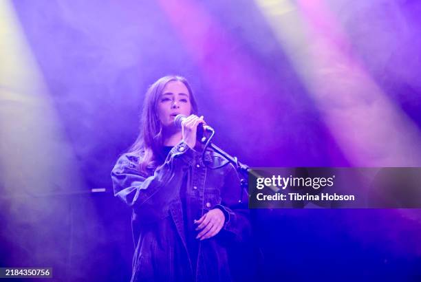 Rachel Horter performs at Spreading Hope with Keith Griner at Live Oak on November 11, 2024 in Nashville, Tennessee.