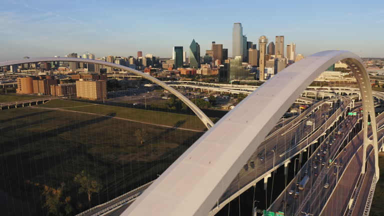 https://media.gettyimages.com/id/2184650092/video/aerial-drone-clip-over-downtown-dallas-texas-flyover-margaret-mcdermott-bridge.jpg?b=1&s=640x640&k=20&c=8IdHwYO_yuLw1gepeq8zQlSdyTXDvW-PCvmsD2RKTZs=