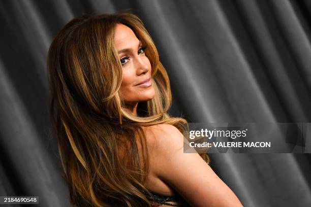 Actress/singer Jennifer Lopez arrives for the Academy of Motion Picture Arts and Sciences' 15th Annual Governors Awards at the Ray Dolby Ballroom in...