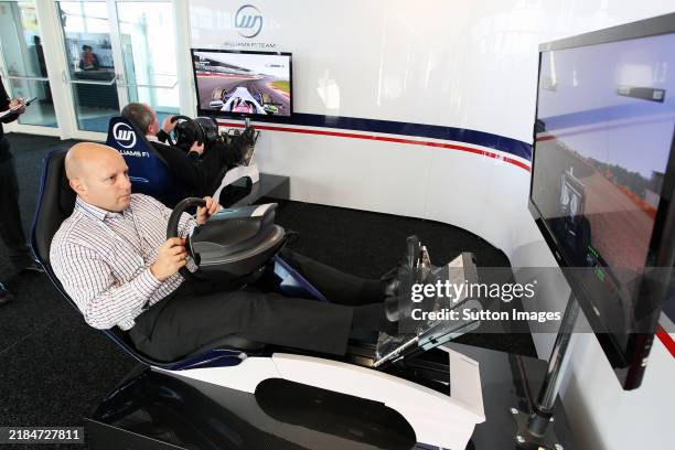 F1 Computer Analyst 29,711 Computer Simulator Stock Photos, High-Res Pictures, and Images ...